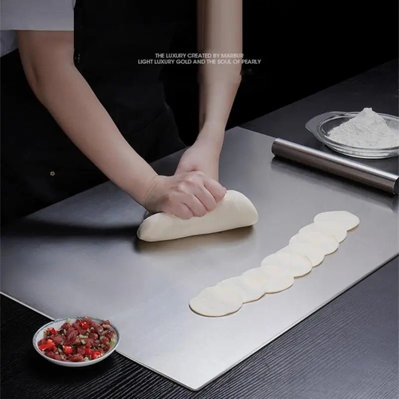 Planche à découper inox anti-débordement