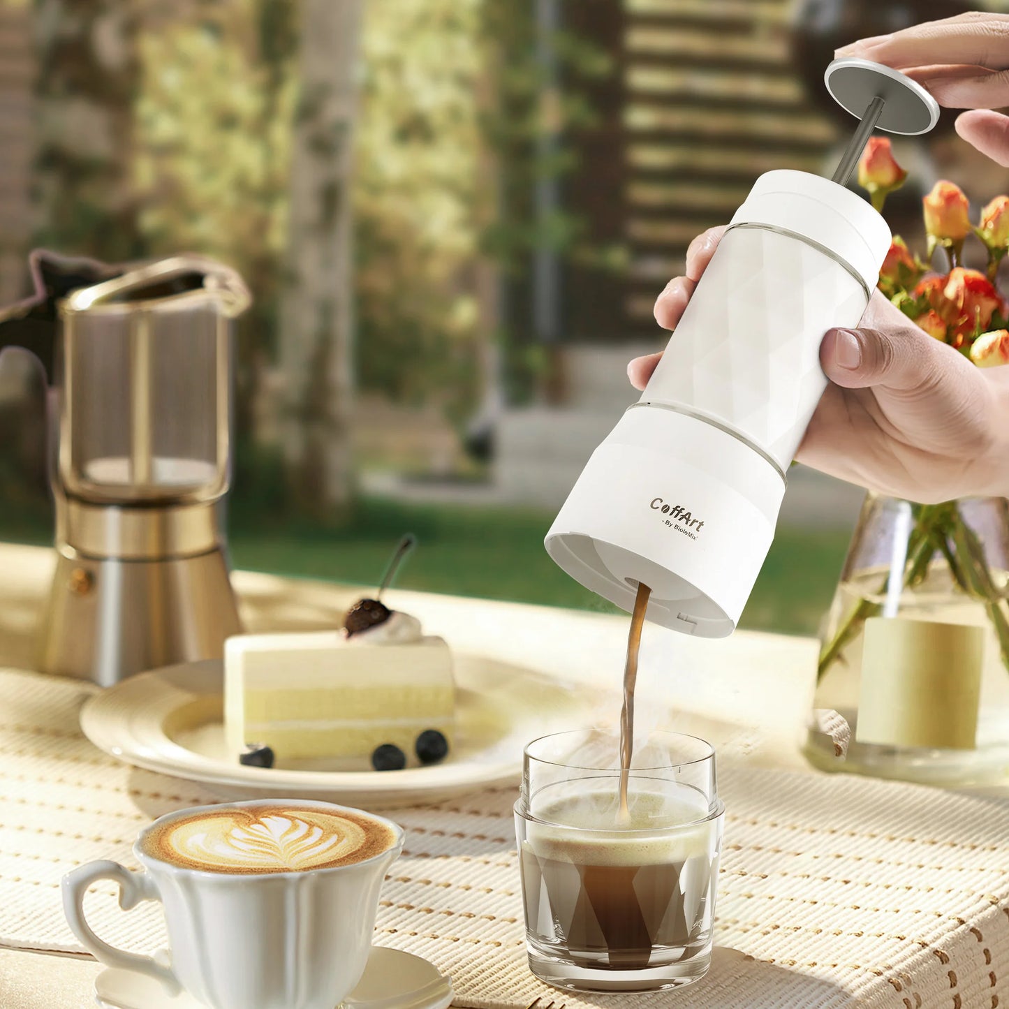 Machine à expresso portable compatible avec capsules et café moulu