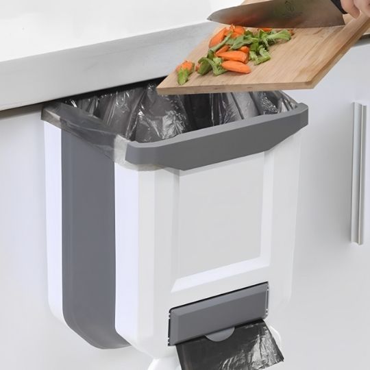 Poubelle Suspendue pliante, solution pratique et gain de place